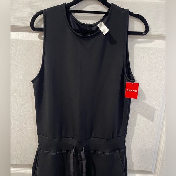 SPANX AirEssentials Jumpsuit - Picture 5 of 13